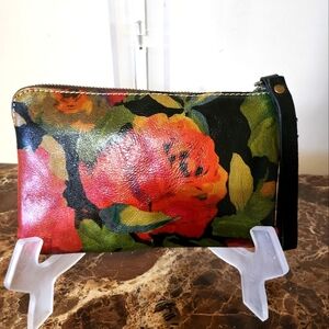 EUC Patricia Nash Leather Wristlet